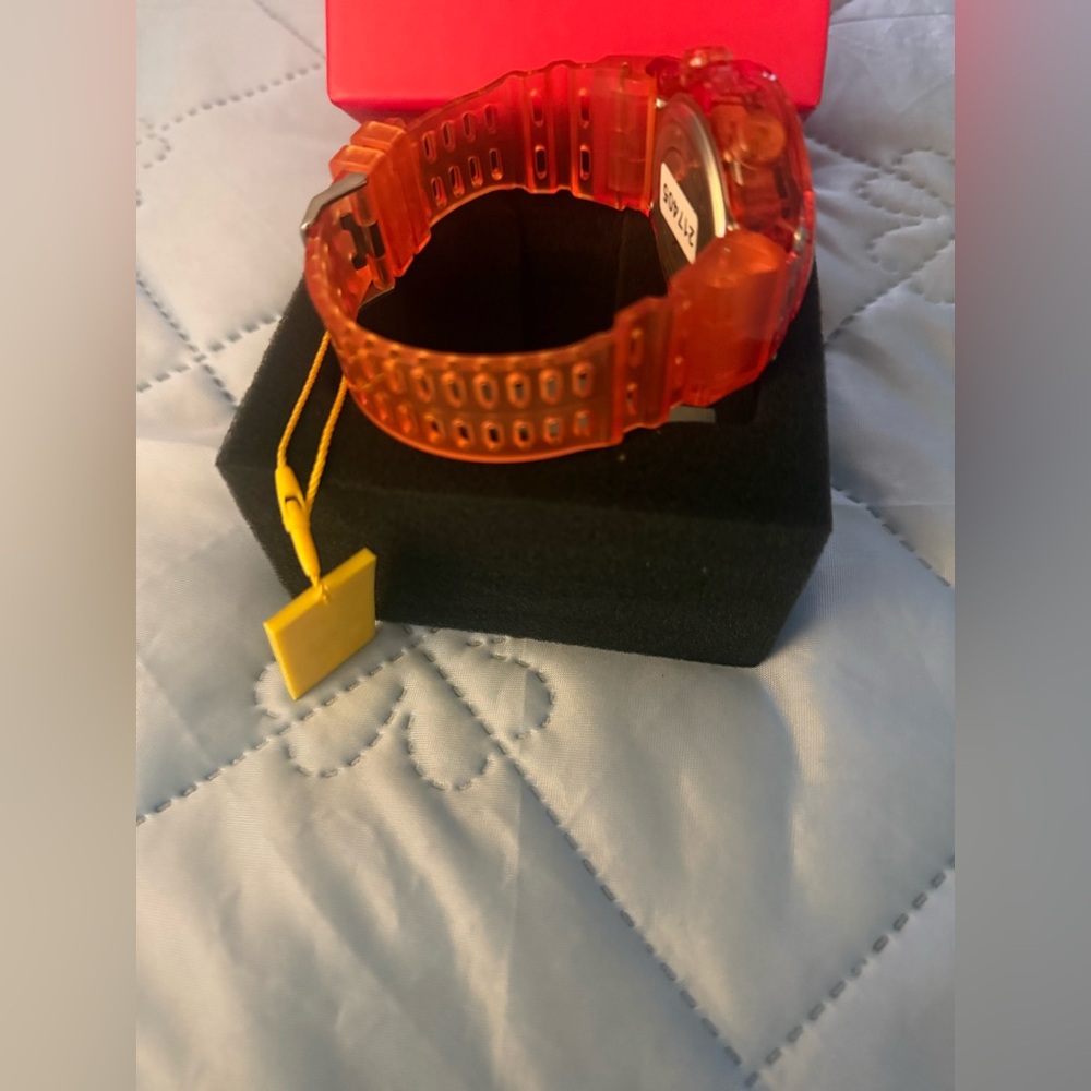 Invicta Red Digital Watch - Picture 8 of 8